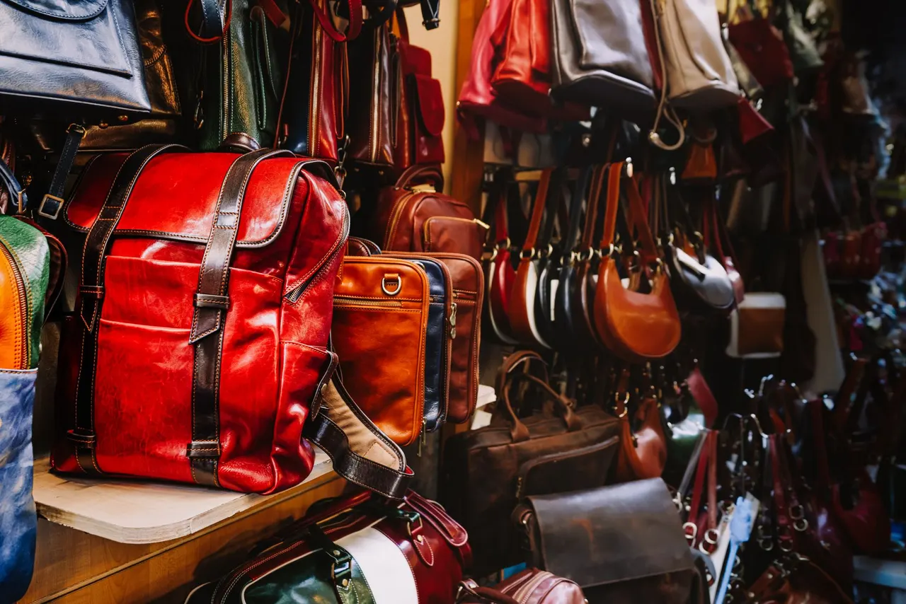 Bags Trading Business in the UAE