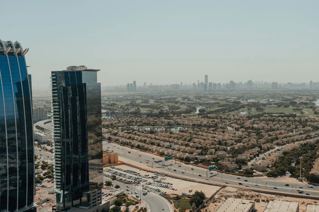 Dubai South vs JAFZA in the UAE