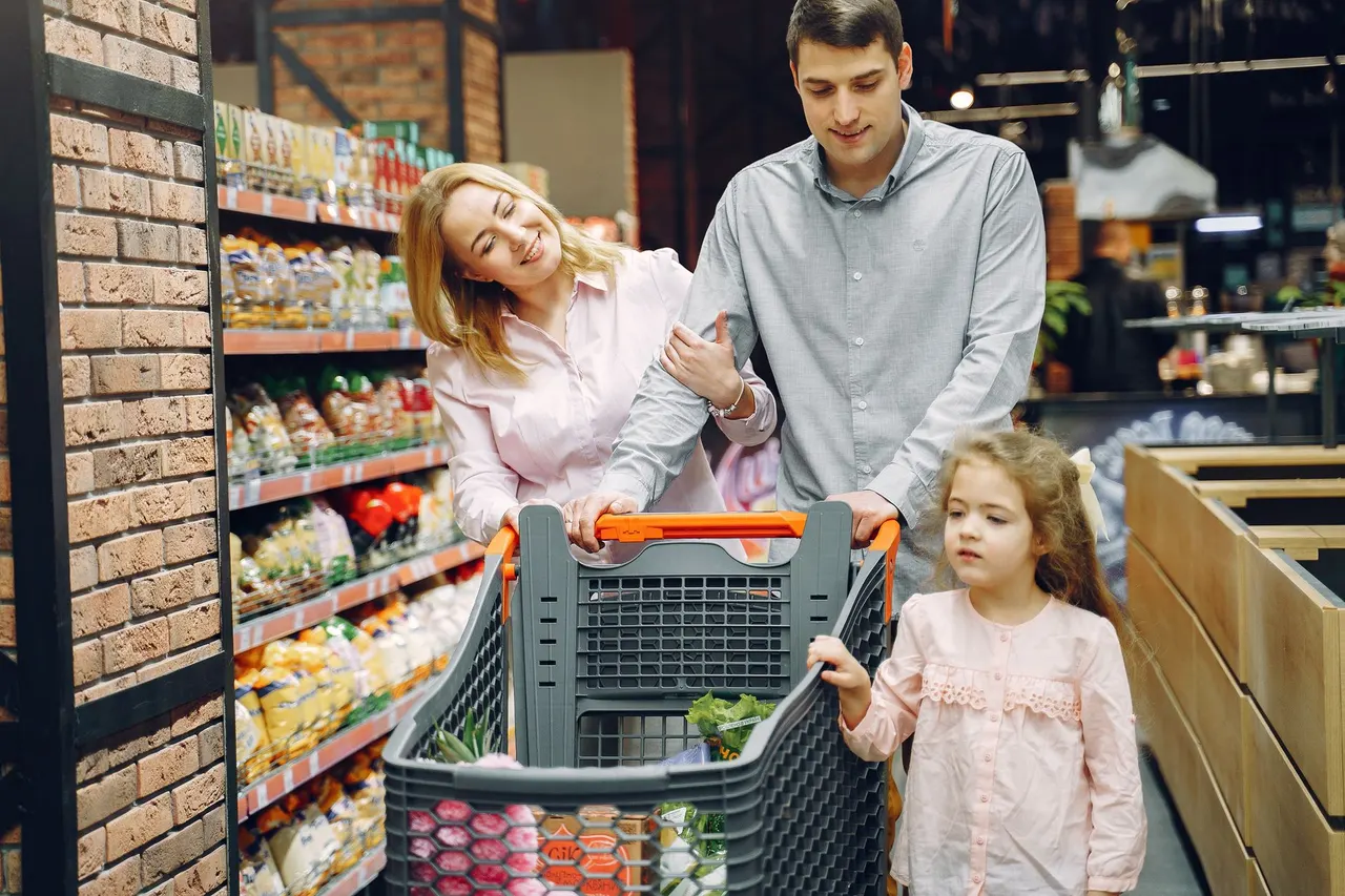 Supermarket or Grocery Store in the UAE