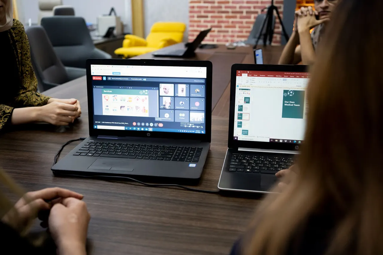 Virtual Office vs Physical Office in the UAE